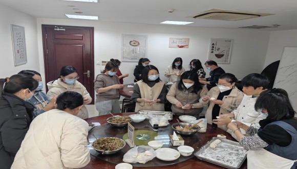 【城建新聞】歲寒隆冬至，煮餃話團圓—浙江城建開展冬至包餃子活動